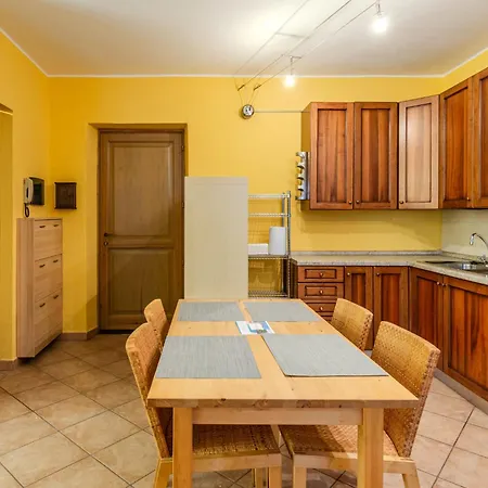 Claudio By Interhome Apartamento