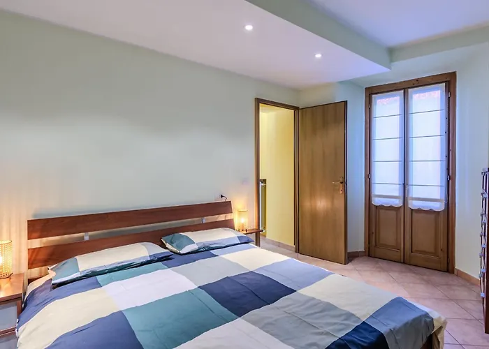 Claudio By Interhome Apartament Luino