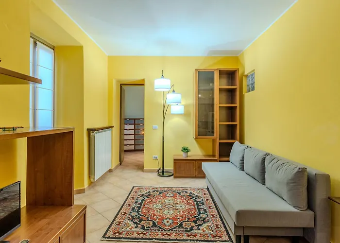 Claudio By Interhome Lägenhet Luino